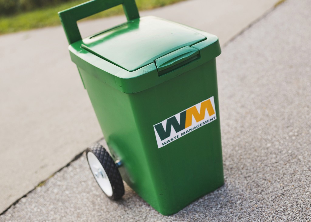 DIY Garbage Man Costume and Trash Can | www.29thanddelight.com