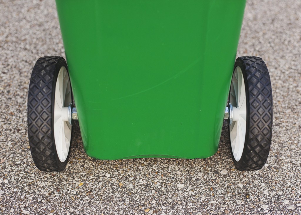 DIY Garbage Man Costume and Trash Can | www.29thanddelight.com